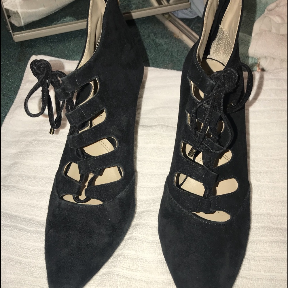 ADRIENNE VITTADINI Tie up heels